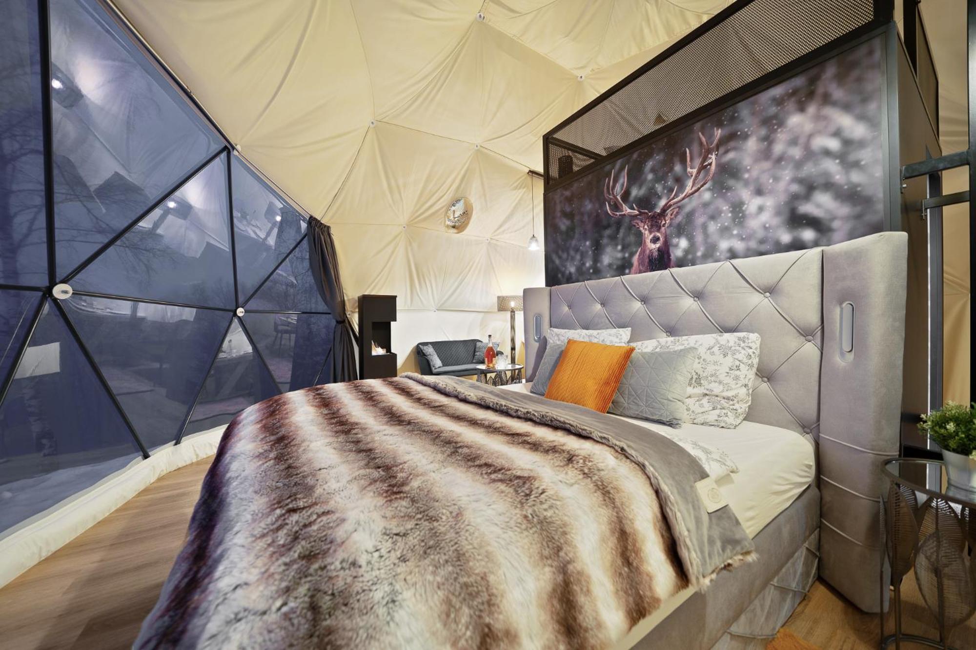Отель Glamping Spindl One&Only Шпиндлерув-Млин Экстерьер фото