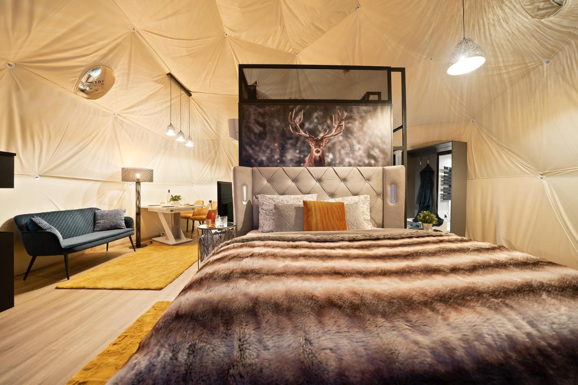 Отель Glamping Spindl One&Only Шпиндлерув-Млин Экстерьер фото
